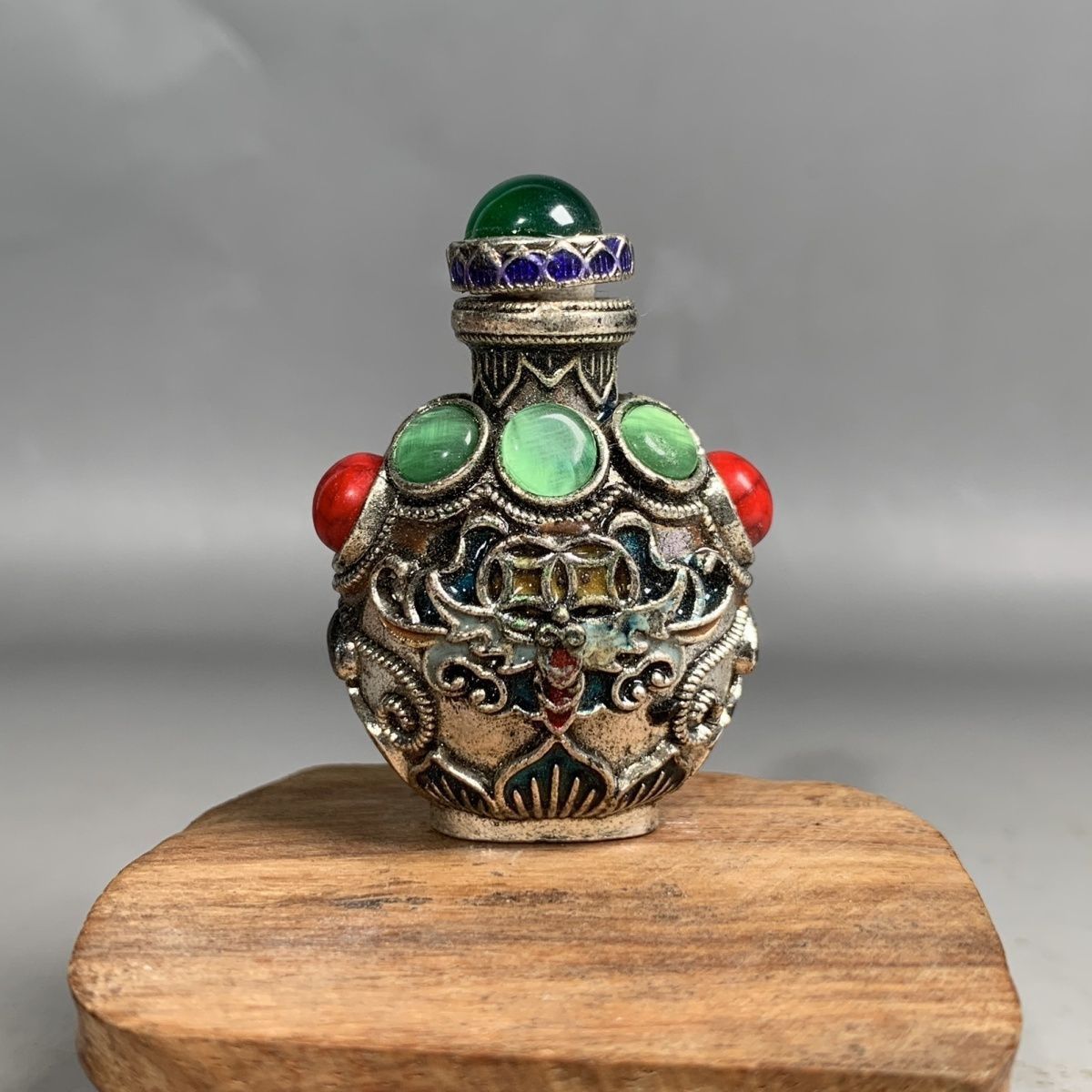 Vintage Cloisonné bronzen snui - Vintage Collectible Bottles recensie en prijs