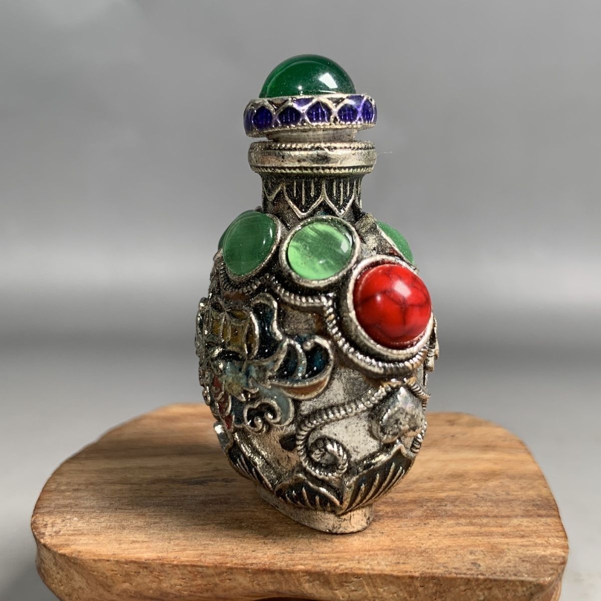 Vintage Cloisonné bronzen snui - Vintage Collectible Bottles recensie en prijs
